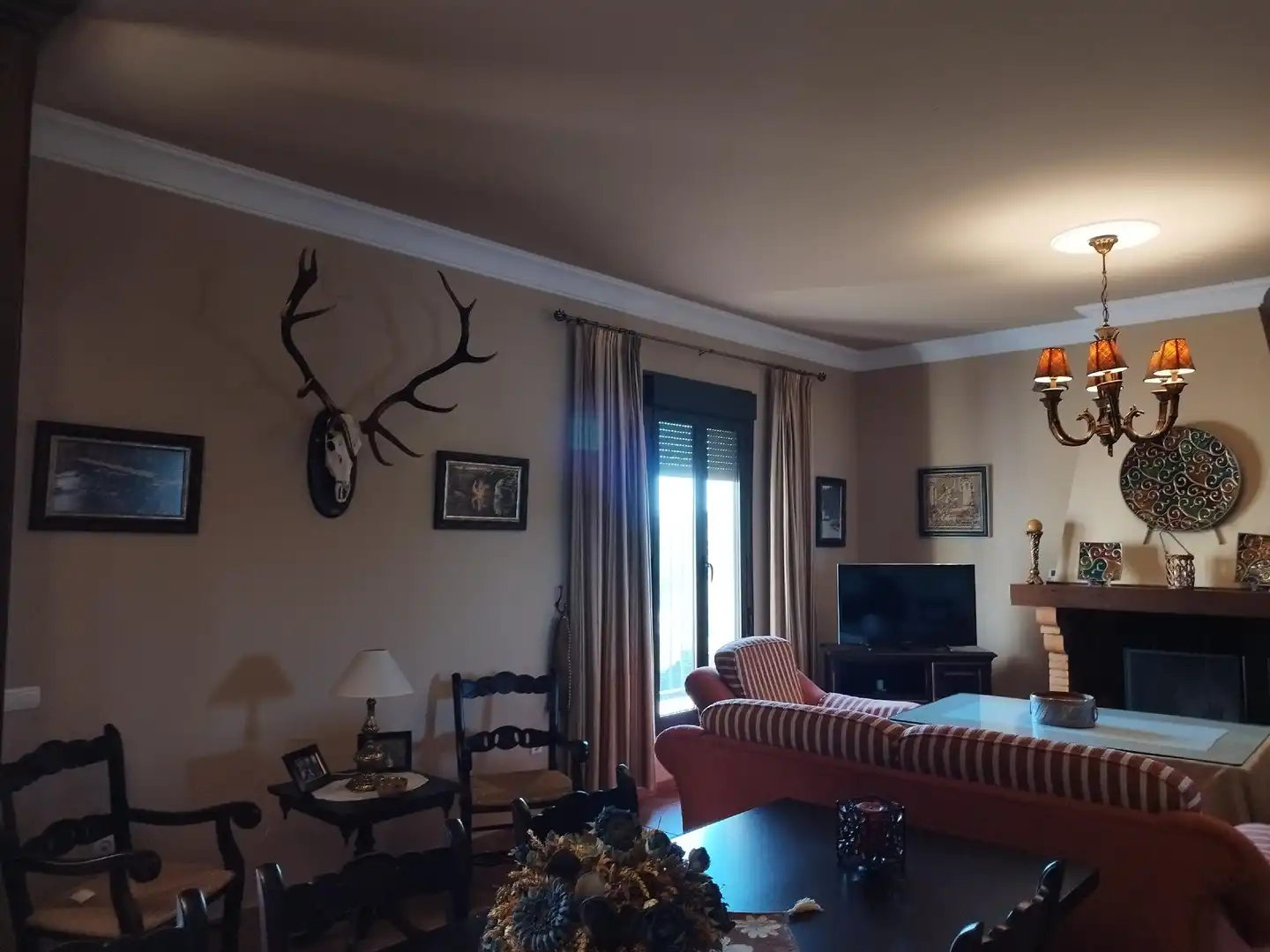 Sala d'estar de Finca rústica en venda en Berlanga amb Aire condicionat, Jardí privat i Piscina