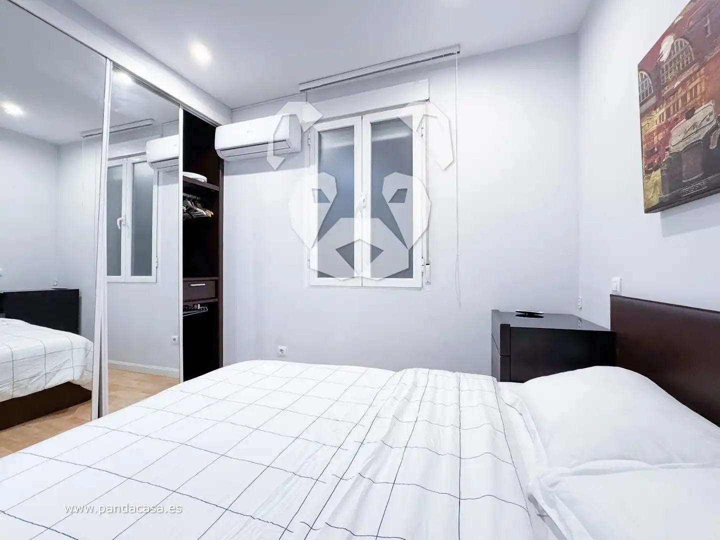 Bedroom of Flat for rent in Madrid  with Air Conditioner, Heating and Furnished