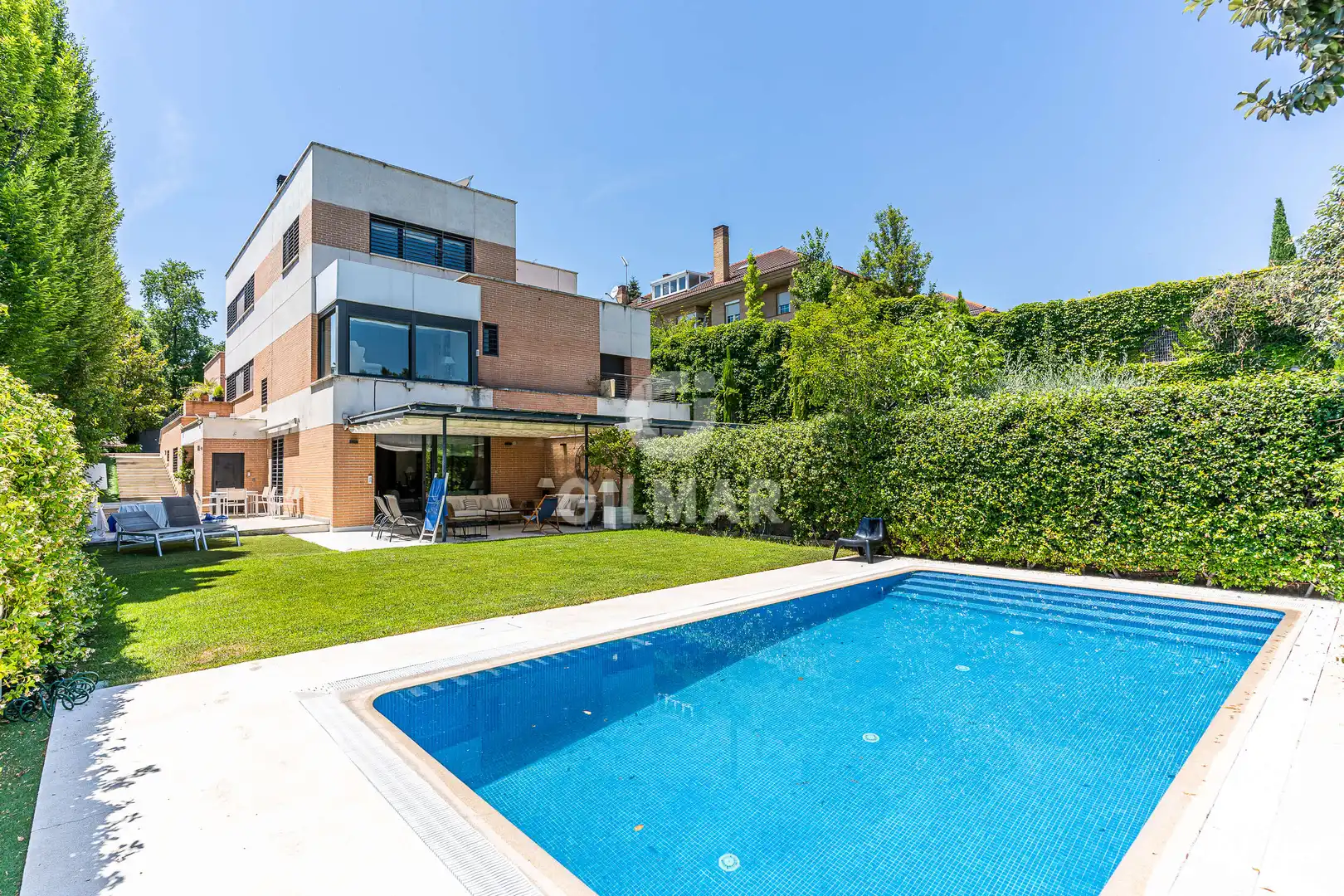 Swimming pool of Detached homes for sale in Madrid  with Heating, Private garden and Swimming Pool