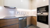 Kitchen of Flat to rent in  Barcelona Capital  with Air Conditioner, Heating and Terrace