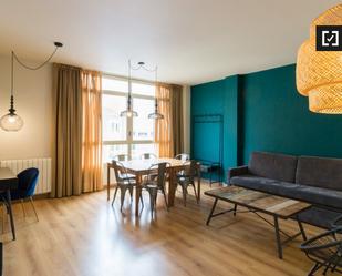Living room of Flat to rent in  Barcelona Capital  with Air Conditioner, Heating and Furnished