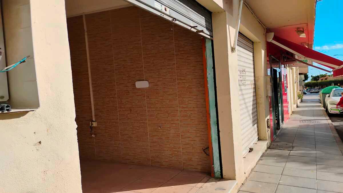 Local en venda en  Almería Capital