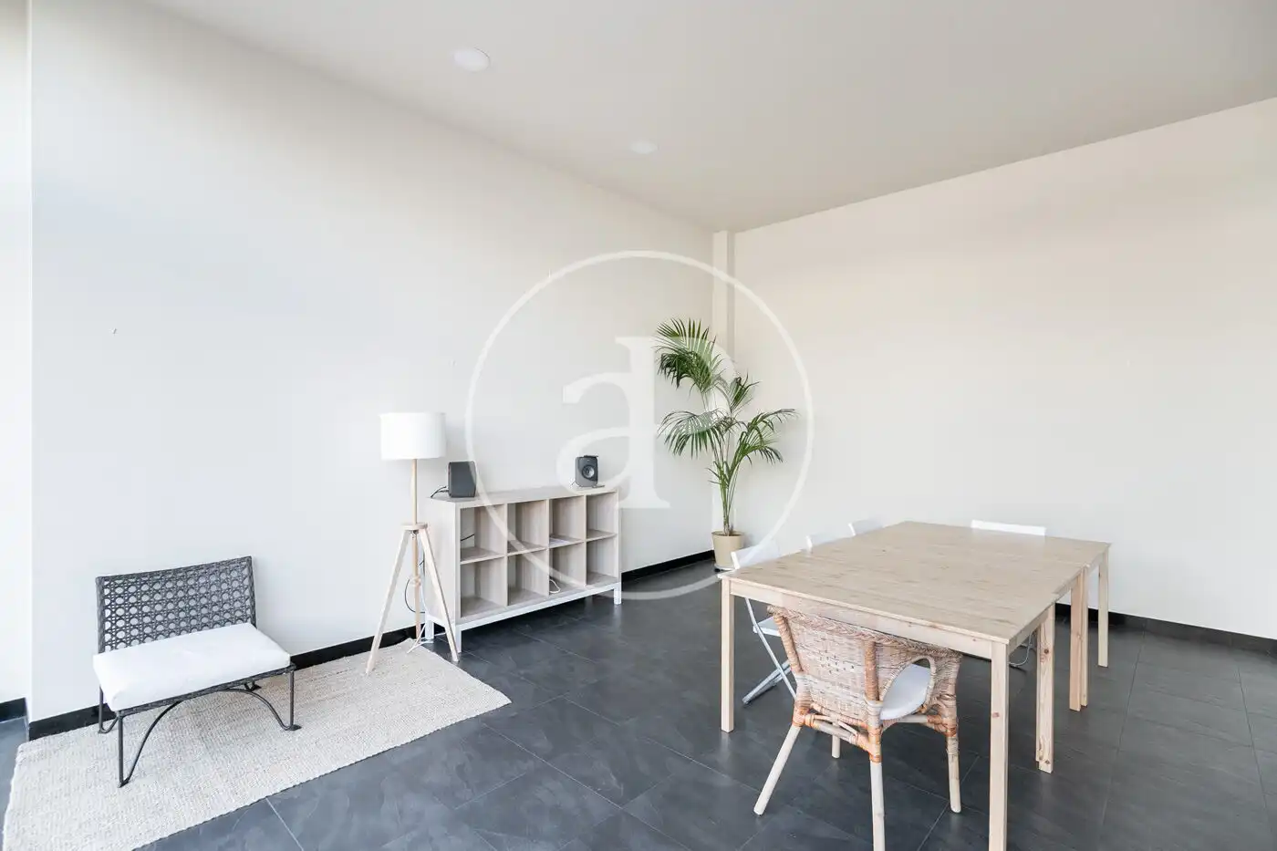 Sala d'estar de Pis en venda en Barcelona amb Aire condicionat, Calefacció i Jardí privat