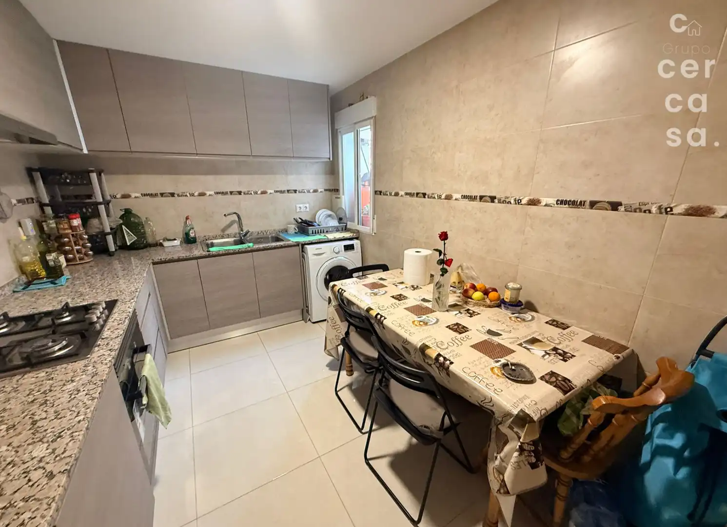 Appartamento in vendita a Carrer del Comte de Torrefiel, imagen 2