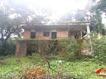 Casa en venda a Periurbano Oeste - Sierra
