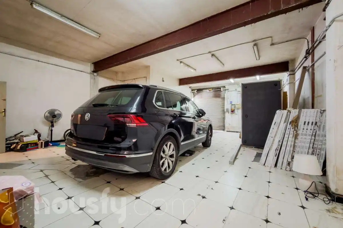 Parking of Houses for sale in Mataró  with Air Conditioner, Heating and Terrace