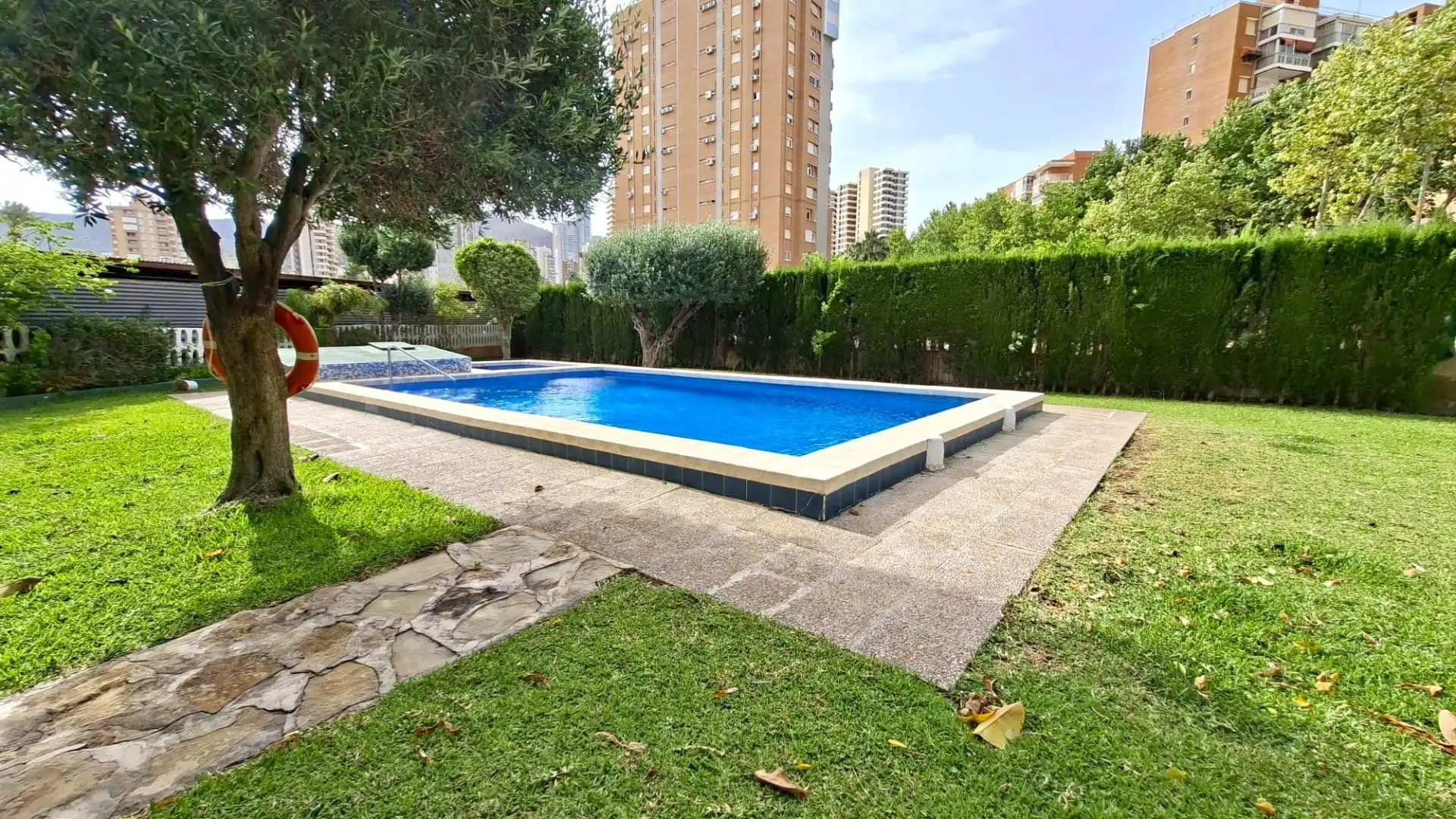 Pis amb piscina en venda a Rincón de Loix
