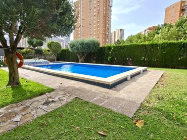 Pis amb piscina en venda a Rincón de Loix
