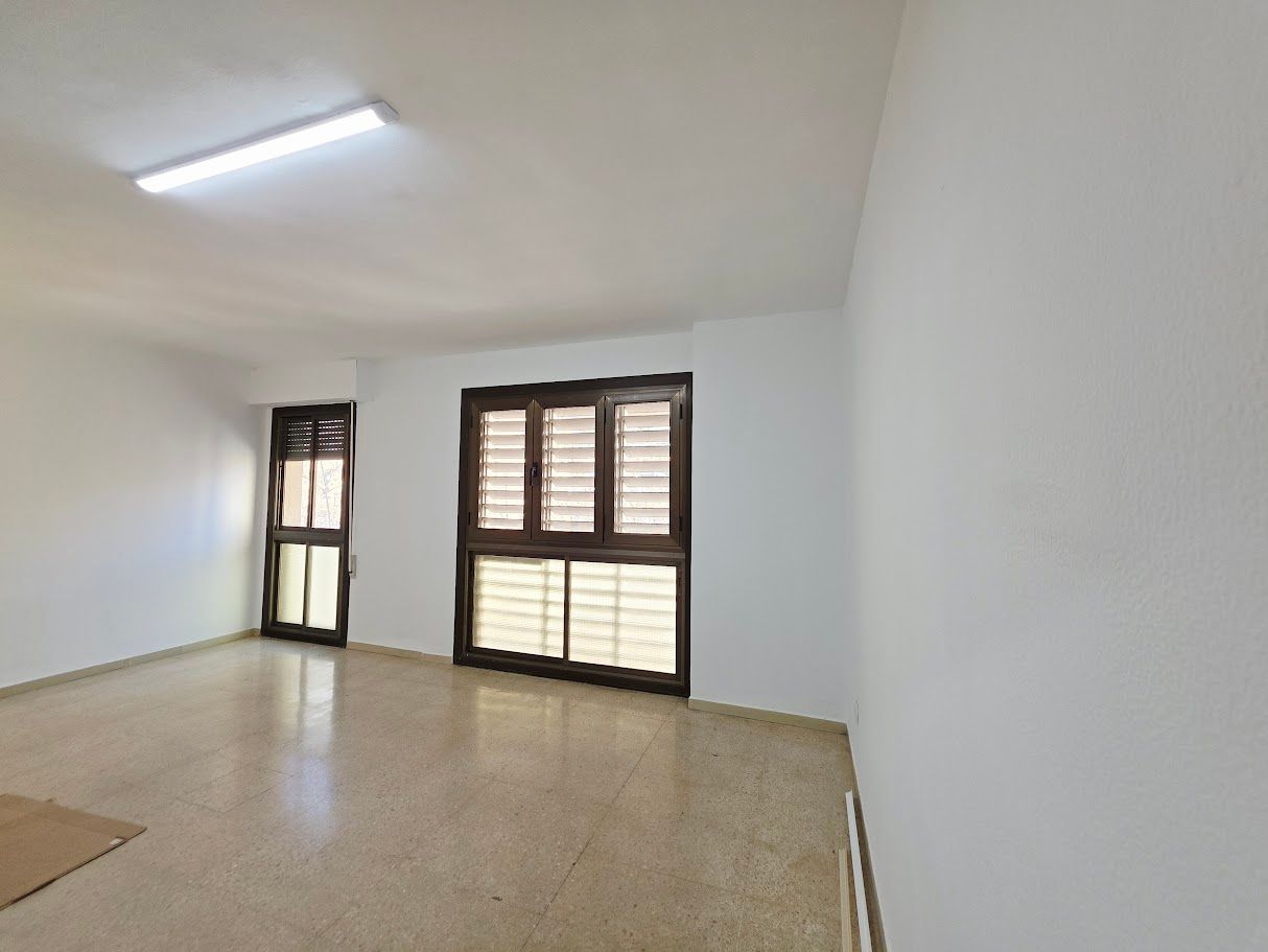 Piso de alquiler en Sabadell con Horno