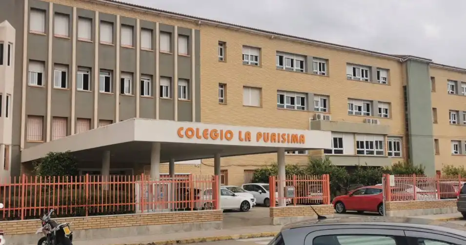 Außenansicht von Residential zum Verkauf in Alzira