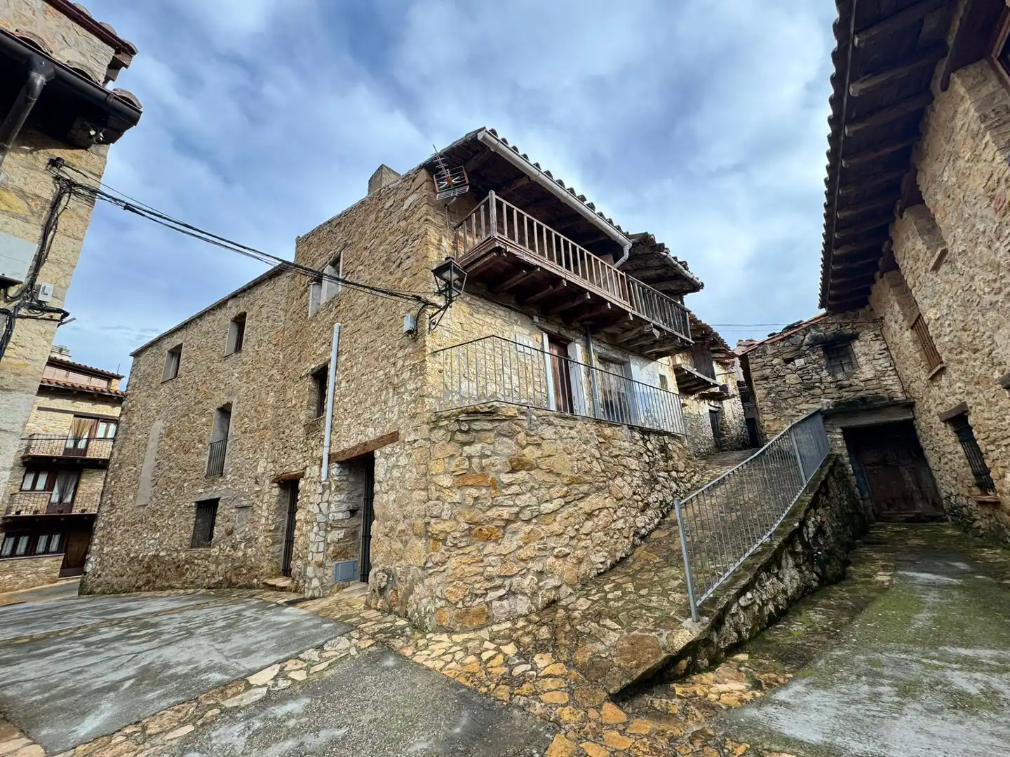 Vista exterior de Finca rústica en venta en La Pobla de Benifassà con Amueblado