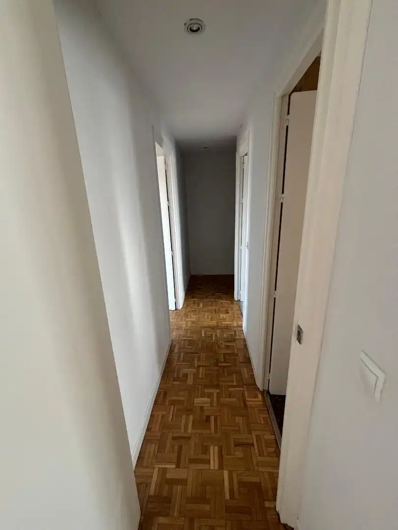 Flat for rent in Madrid  with Air Conditioner and Heating