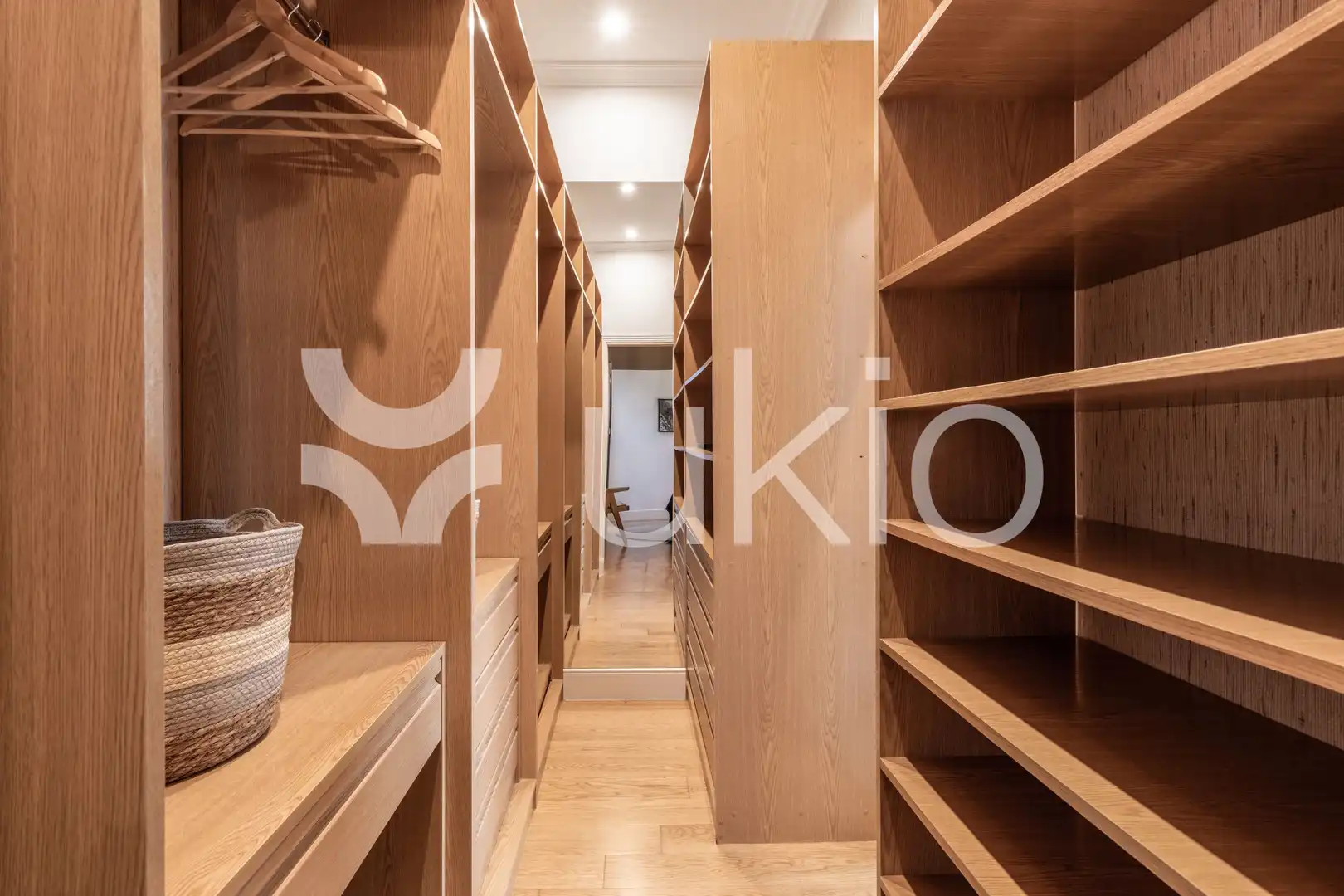Flat for rent in Madrid  with Air Conditioner, Heating and Terrace