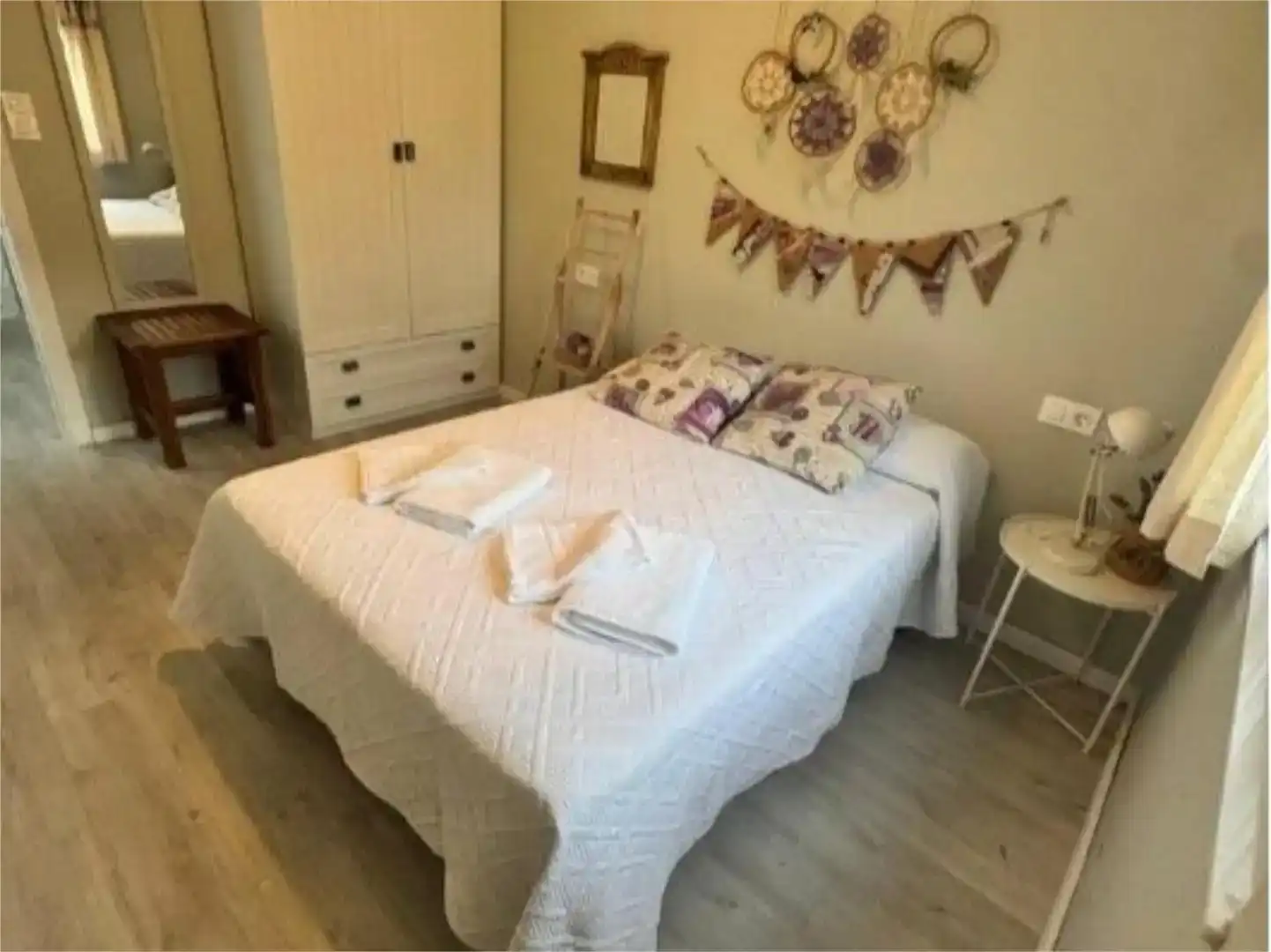 Schlafzimmer von Wohnungen zur Miete in Foz