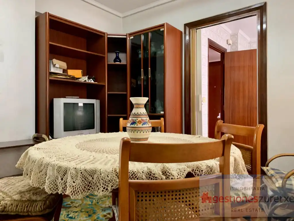 Living room of Flat for sale in Bilbao 