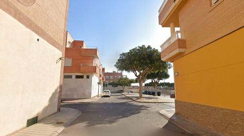 Foto 5 de Piso en venta en Constitucion, San Isidro - Campohermoso, Níjar