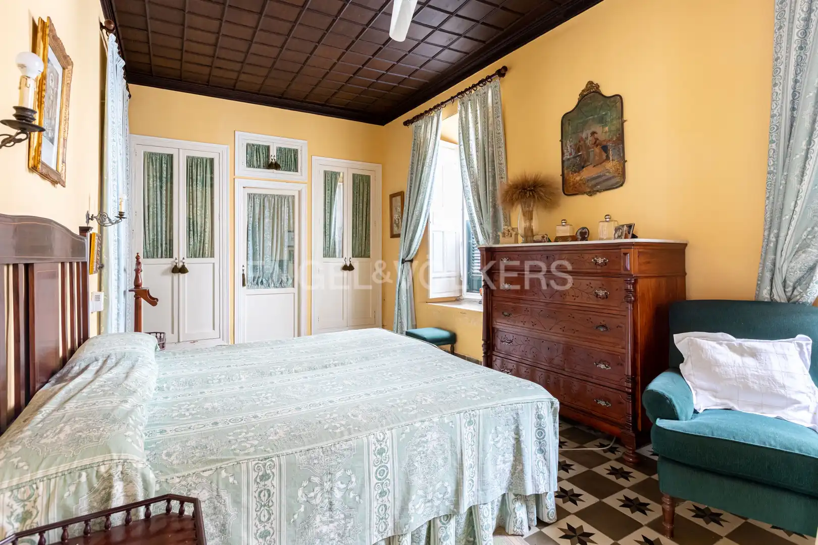 Habitación de Casa o chalet en venta en Umbrete con Calefacción, Jardín privado y Piscina