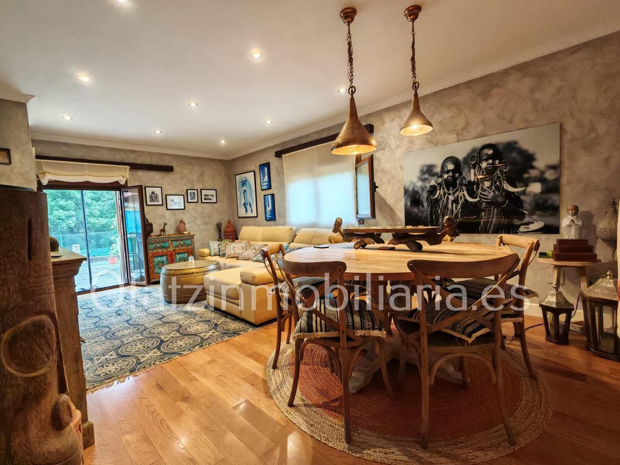 Sala d'estar de Pis en venda en Valle de Mena amb Terrassa