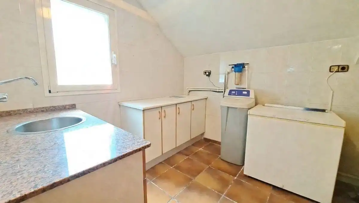 Cuina de Casa o xalet en venda en Abrera amb Aire condicionat, Calefacció i Jardí privat