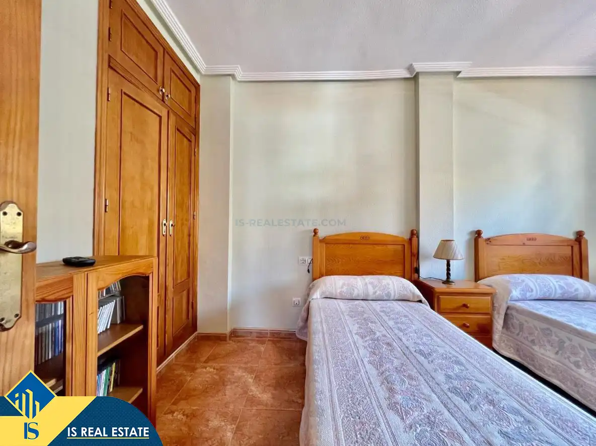 Bungalow with pool for sale in Centro, imagen 42