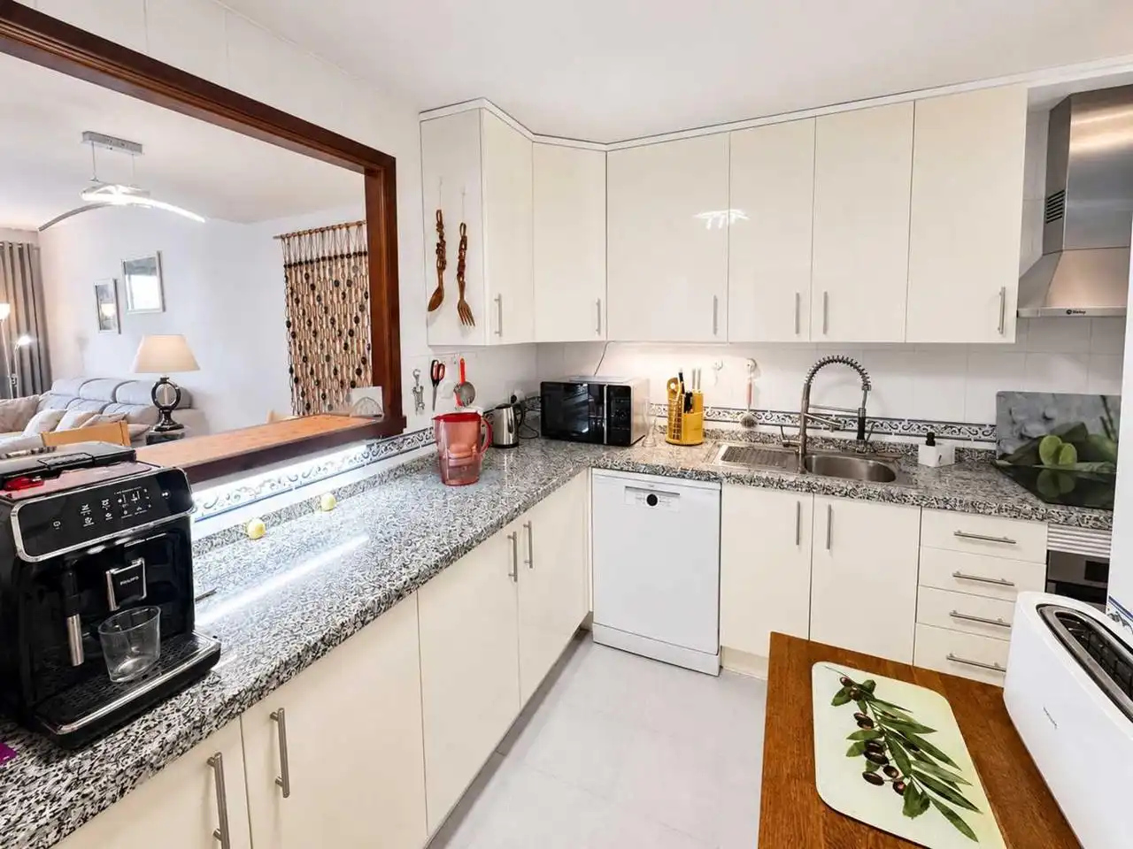 Cocina de Apartamento en venta en Manilva con Aire acondicionado, Calefacción y Terraza