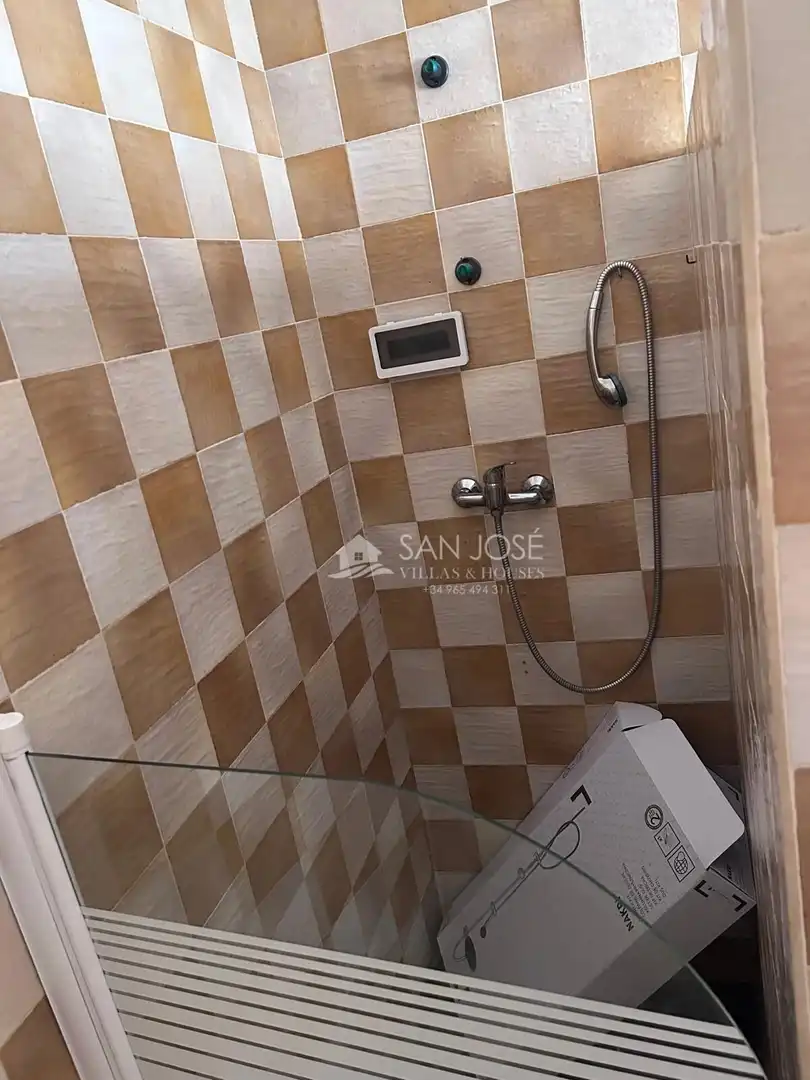Bathroom of Flat for sale in Aspe  with Heating and Terrace