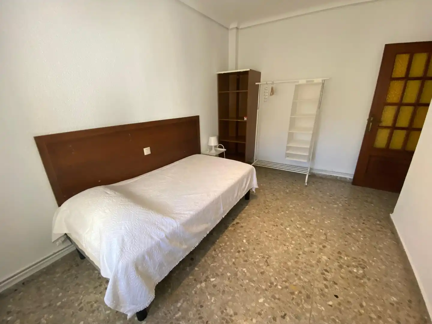 Habitación de Piso de alquiler en Albacete con Calefacción, Amueblado y Balcón
