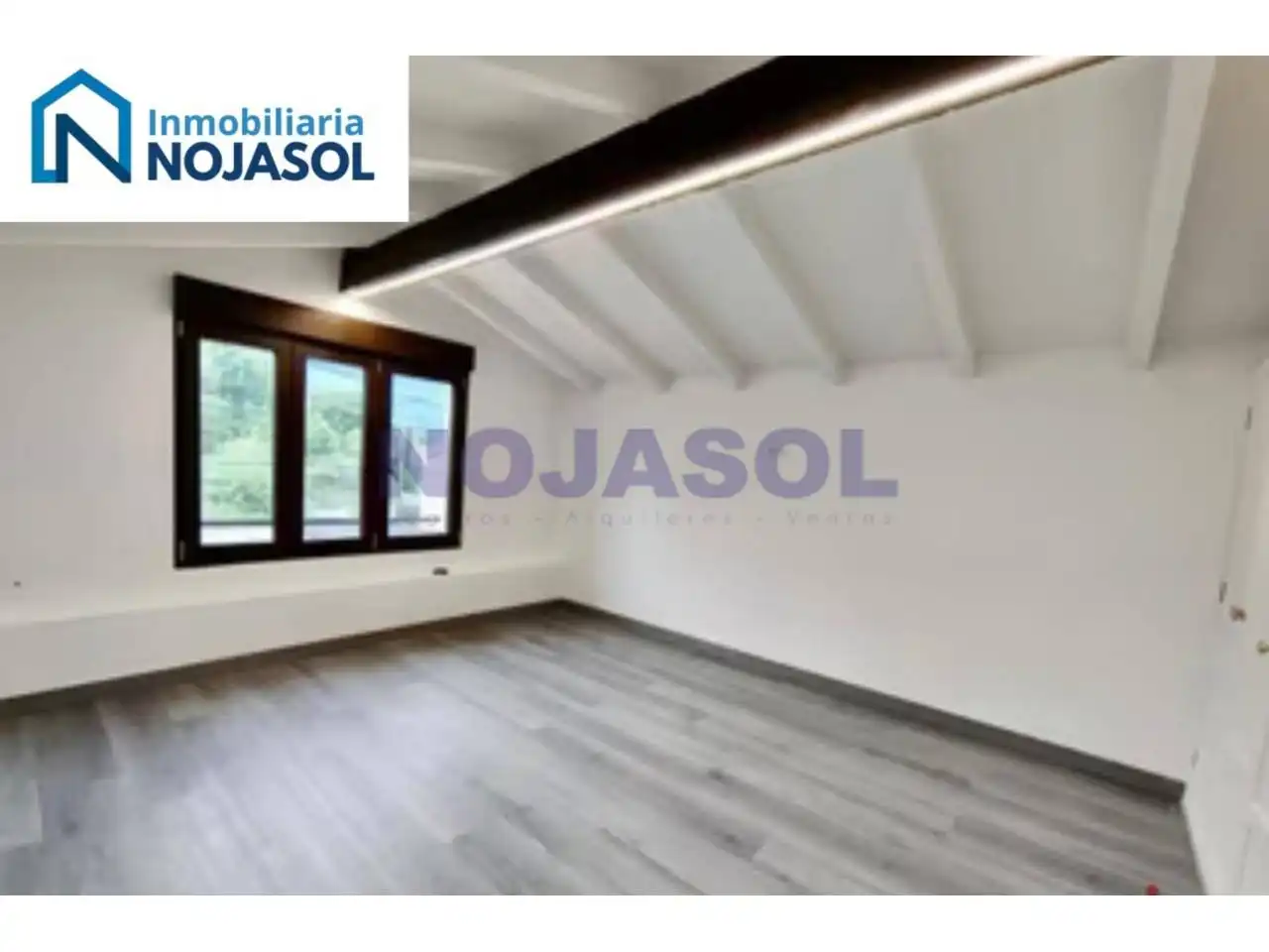 Casa adosada en venda en Ramales de la Victoria amb Calefacció i Terrassa