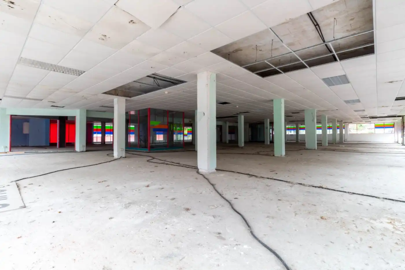 Local comercial en venda a Barrio el baular, imagen 9