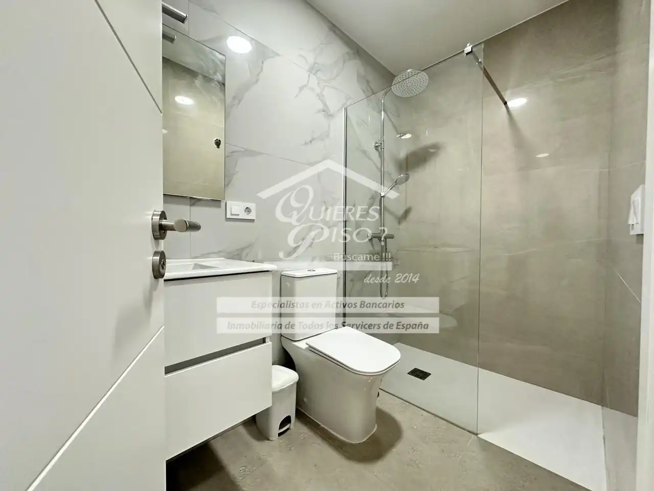 Bathroom of Flat for rent in Santa Lucía de Tirajana  with Air Conditioner