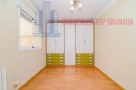 Bedroom of Flat for sale in Atarfe  with Heating