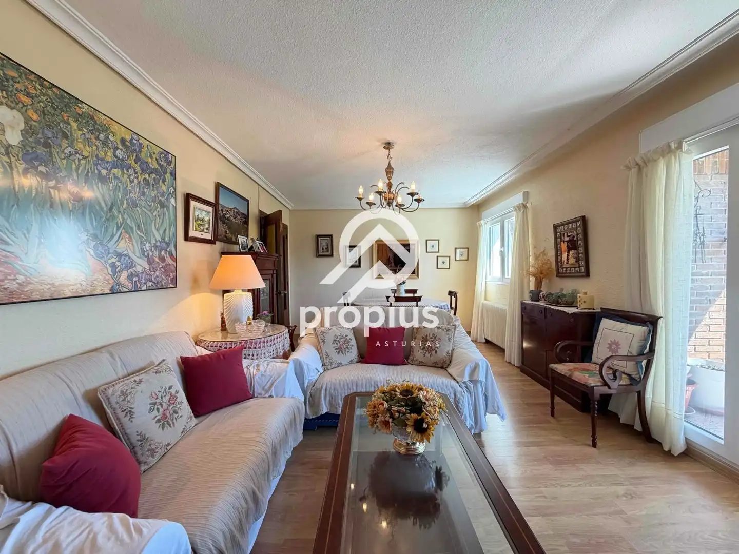 Sala de estar de Piso en venta en Hoyo de Manzanares con Calefacción, Parquet y Terraza