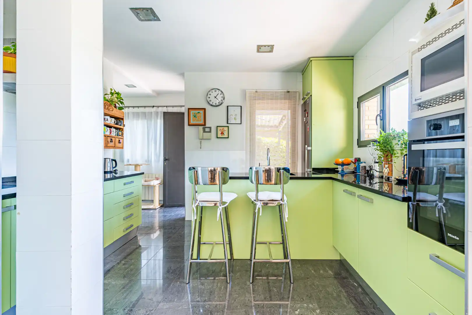 Küche von Haus oder Chalet zum Verkauf in Torrelodones mit Heizung, Privatgarten und Schwimmbad