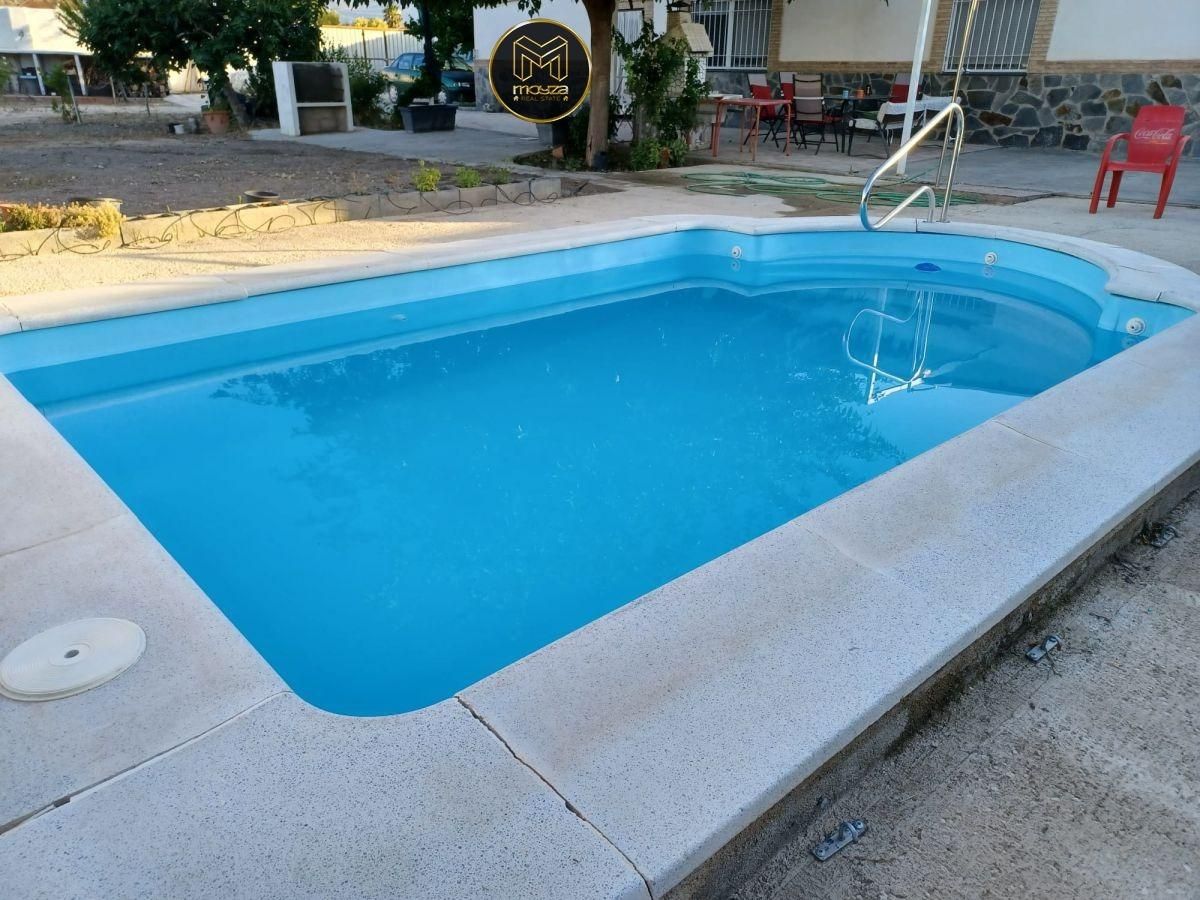 Swimming pool of House or chalet for sale in  Jaén Capital  with Air Conditioner