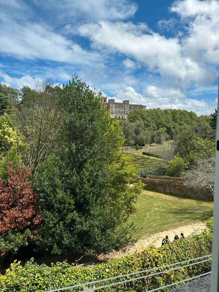 Jardí de Pis de lloguer en Santiago de Compostela  amb Moblat