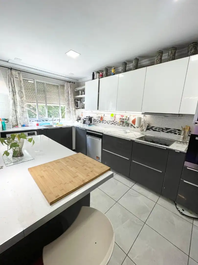 Flat with terrace for sale in Patraix, imagen 3