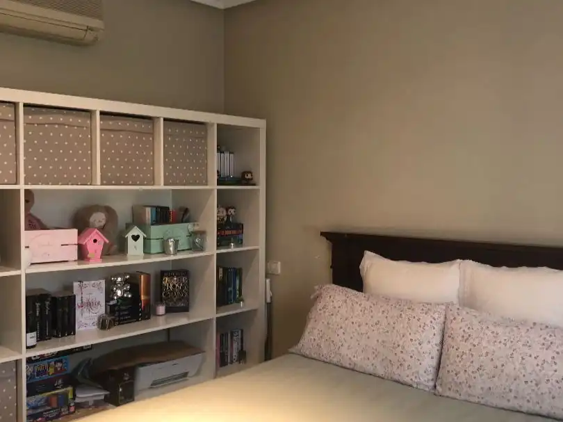 Habitación de Piso en venta en Boadilla del Monte con Aire acondicionado, Terraza y Balcón