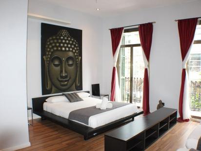 Bedroom of Flat for sale in  Barcelona Capital  with Air Conditioner and Balcony