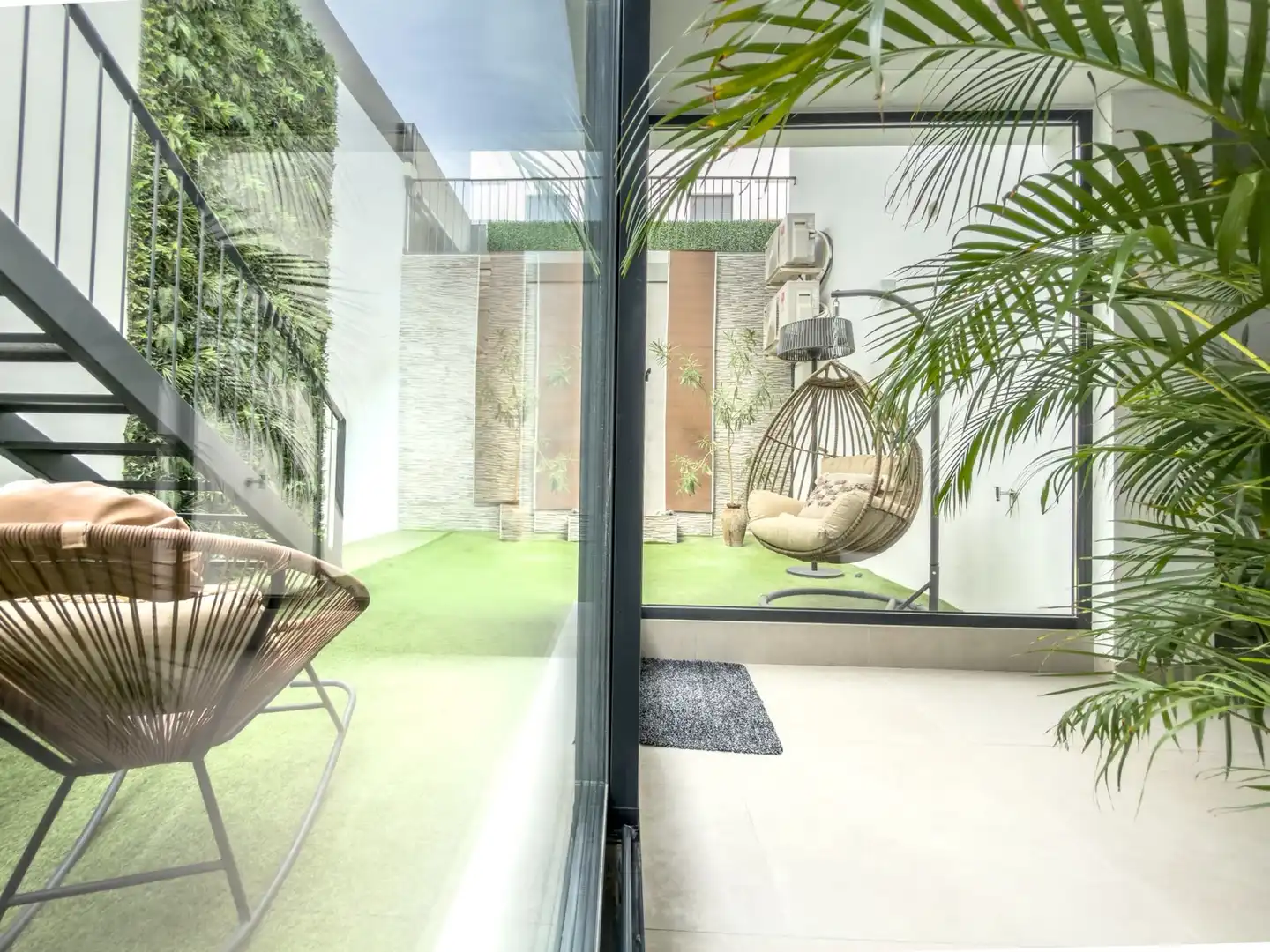 Chalet con piscina en venta en Carrer de Xile, imagen 11