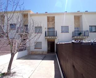 Vista exterior de Casa adosada en venda en Sant Jaume dels Domenys amb Calefacció i Piscina comunitària