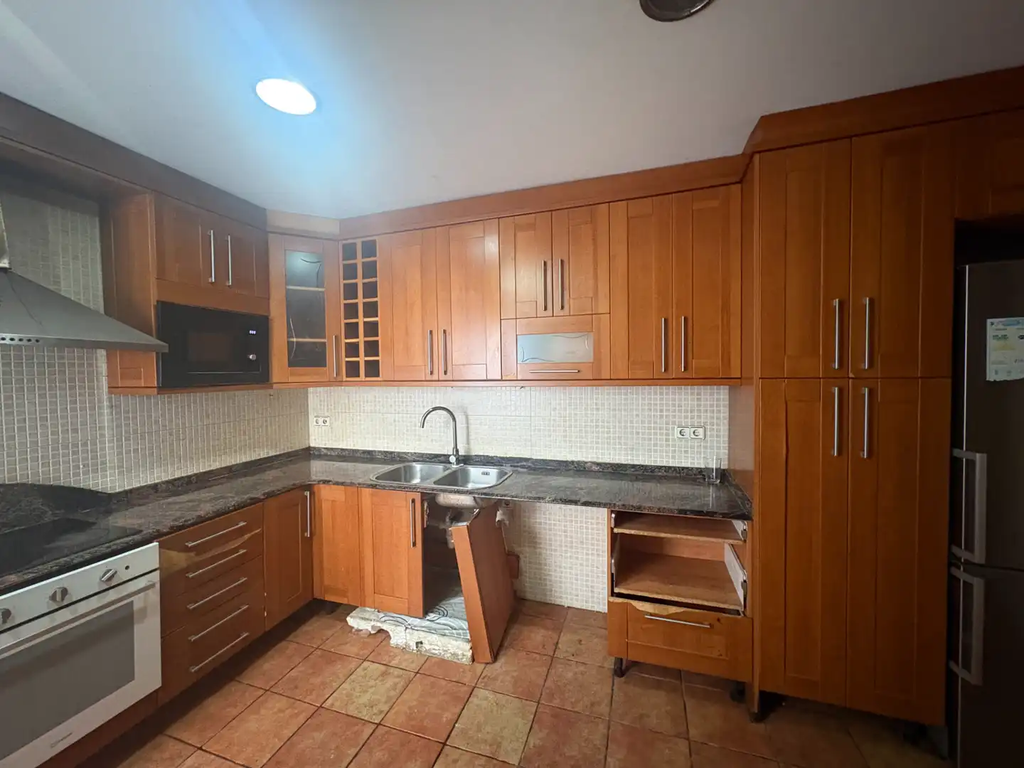 Kitchen of Houses for sale in Artigues - Llefià