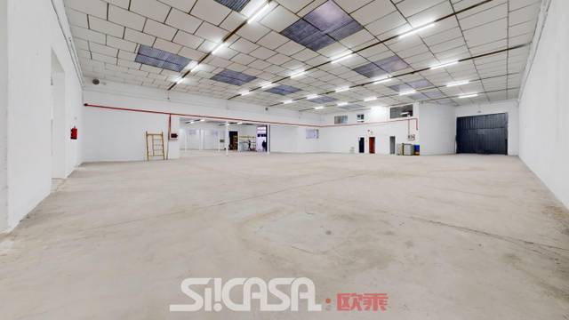 Nave industrial en Alquiler en El Arroyo - La Fuente