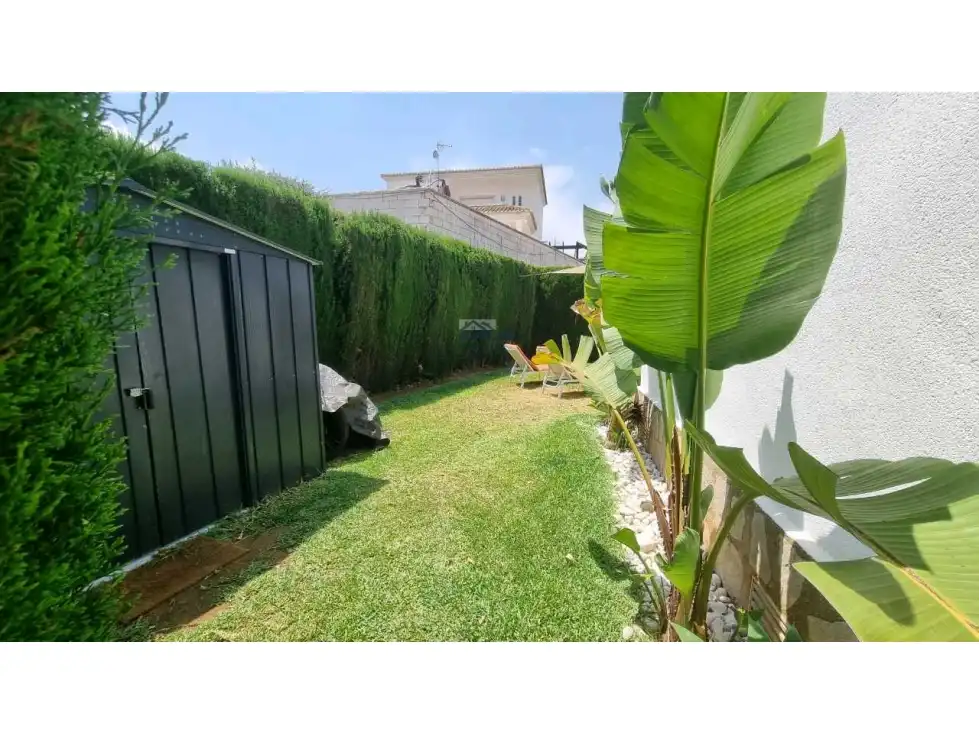 Jardí de Casa o xalet en venda en Beniarbeig amb Calefacció i Piscina