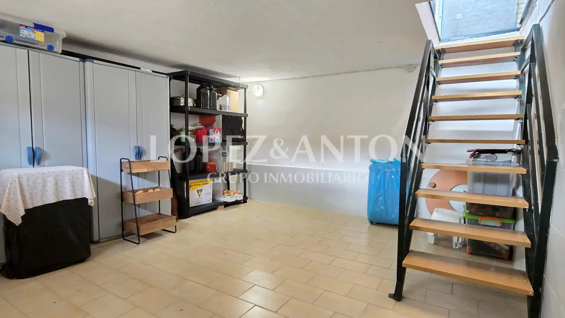 Houses for sale in L'Eliana  with Air Conditioner, Private garden and Terrace