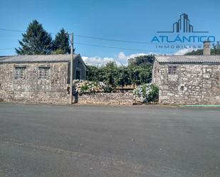 Finca rústica en venda en Irixoa amb Jardí privat