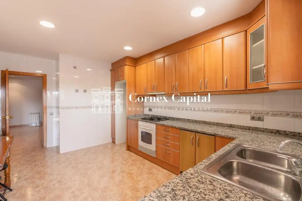Kitchen of Flat for sale in Torroella de Montgrí  with Heating, Terrace and Balcony