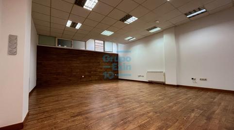 Photo 3 of Office for sale in Pío Baroja Pasealekua, 29, Antiguo, Gipuzkoa