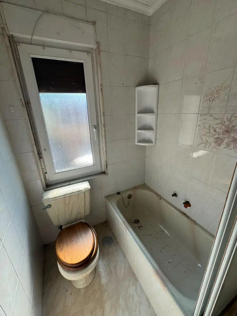 Baño de Casa adosada en venta en San Martín del Rey Aurelio con Terraza