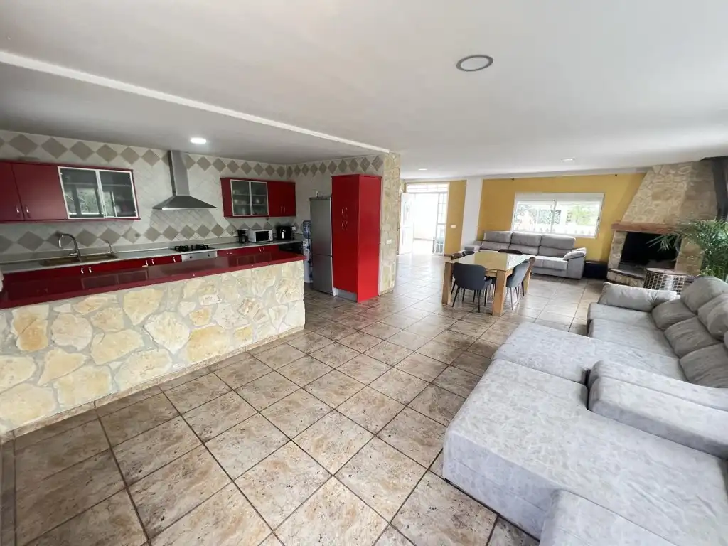 Cocina de Casa o chalet en venta en Alzira con Aire acondicionado, Jardín privado y Terraza