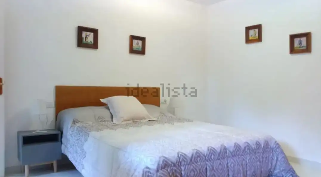 Habitación de Apartamento de alquiler en Regencós con Aire acondicionado, Calefacción y Jardín privado